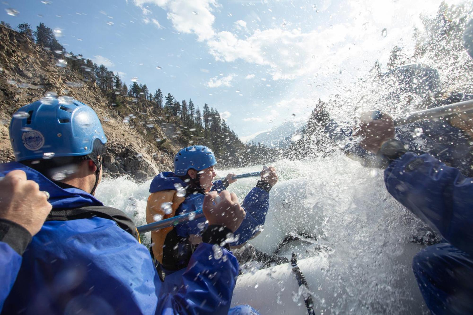 Lytton Kumsheen Rafting Resort מראה חיצוני תמונה