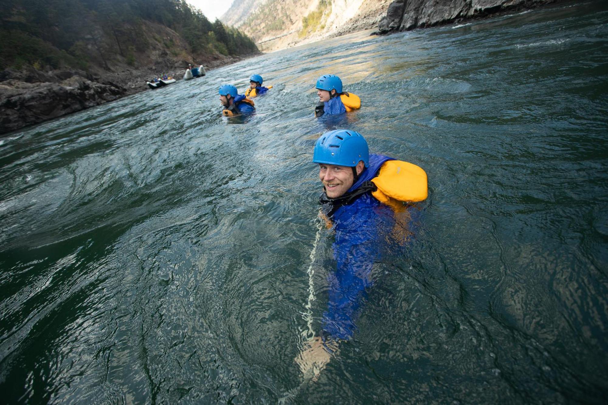 Lytton Kumsheen Rafting Resort מראה חיצוני תמונה